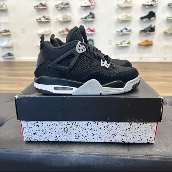 Jordan 4